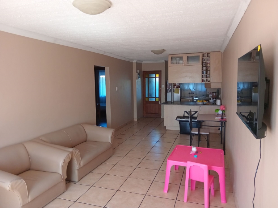 2 Bedroom Property for Sale in Heiderand Western Cape